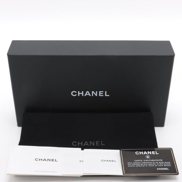 Chanel 19 Chain Shoulder Bag Glasses Case Gold X Silver Metal Fittings - Picture 11 of 12